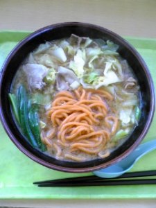 北のモツ麺は熱い！